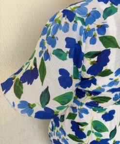 Alternative view of Robe fleurie bleue Tia