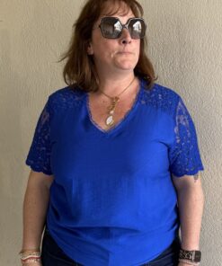 Top t-shirt dentelle Iris bleu électrique