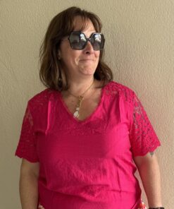 Top t-shirt dentelle Iris rose fuchsia