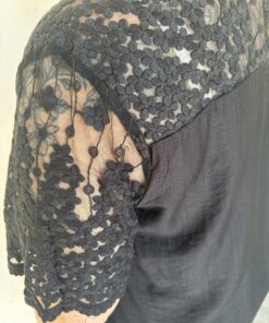 Alternative view of Top t-shirt dentelle Iris noir