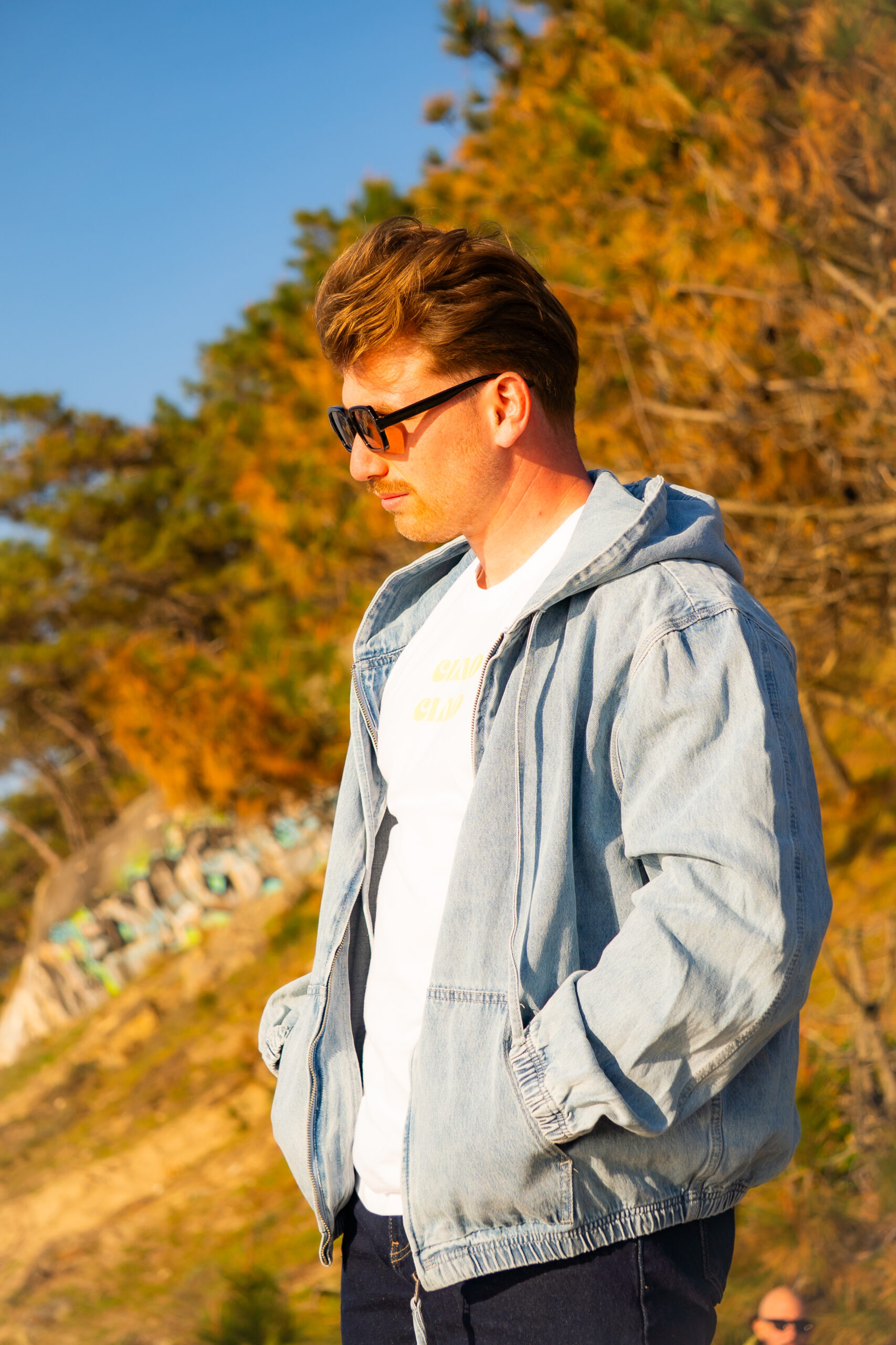 Veste en jean à capuche oversize Maé – Image 5