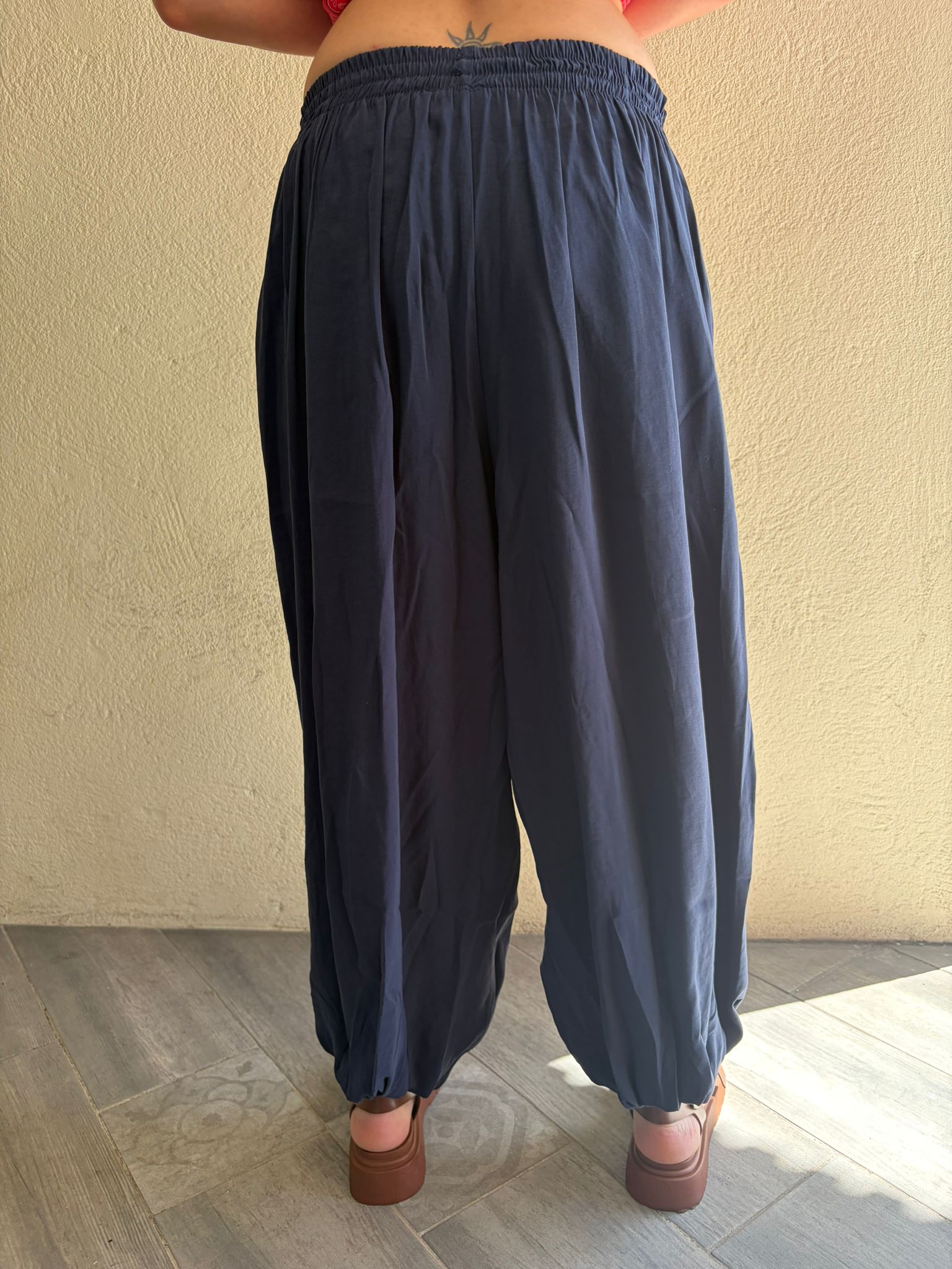 Pantalon balloon Mariano marine – Image 2