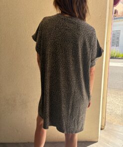 Alternative view of Robe t-shirt Amour kaki délavé