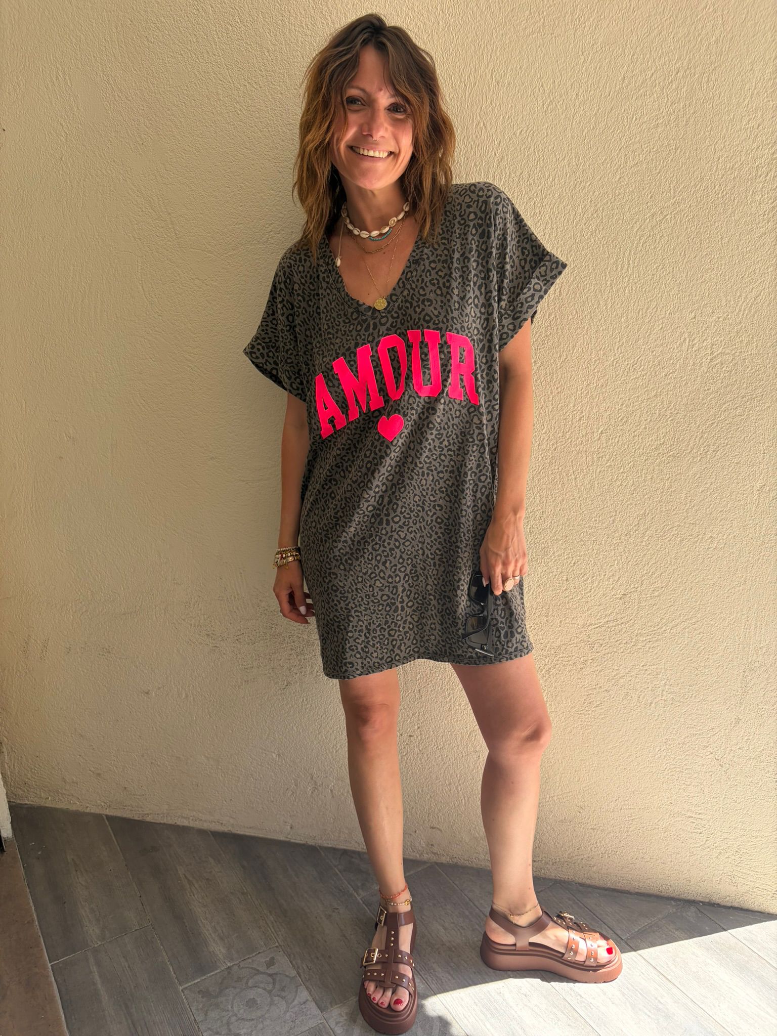 Robe t-shirt Amour kaki délavé