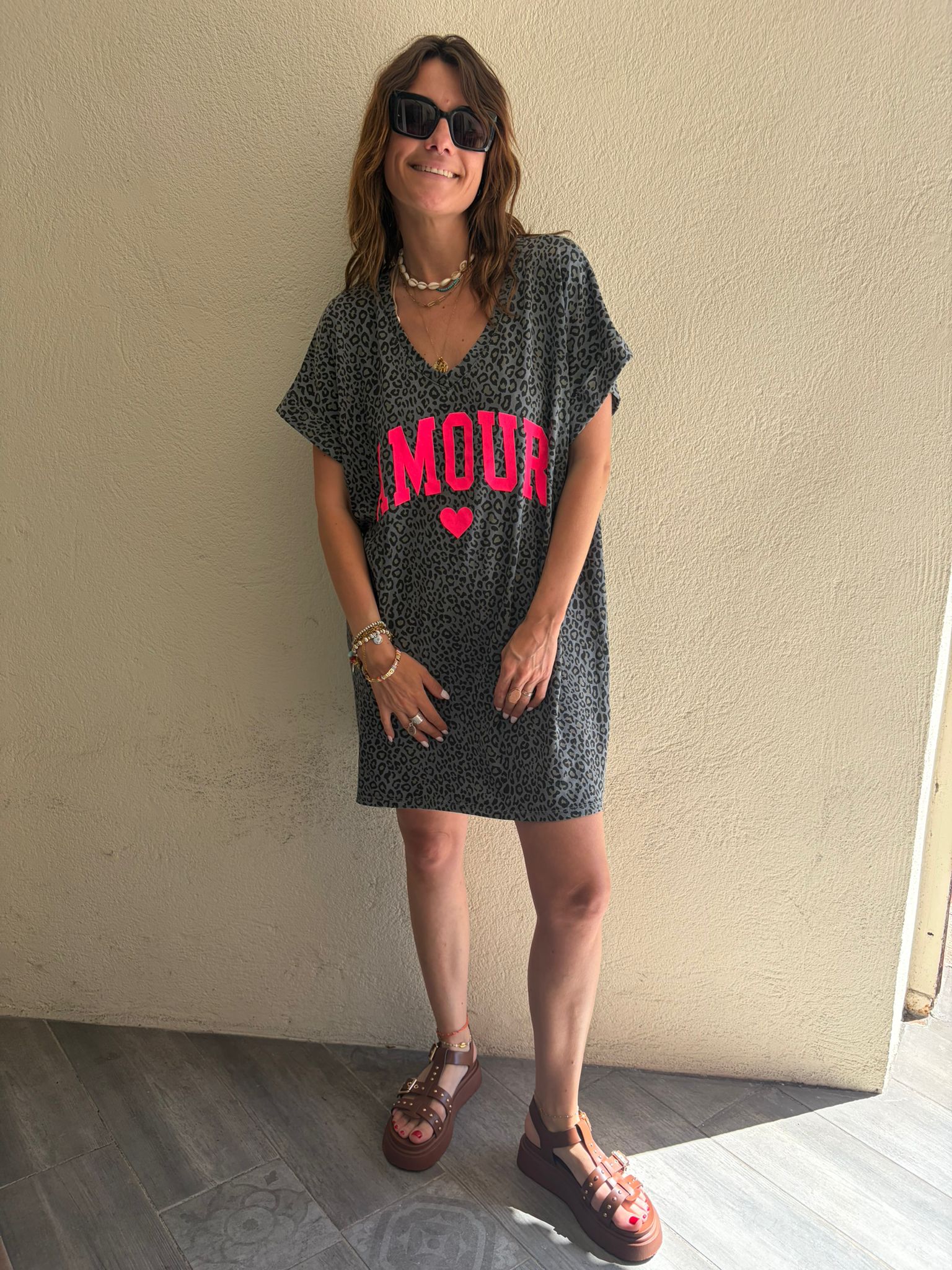Robe t-shirt Amour noir délavé