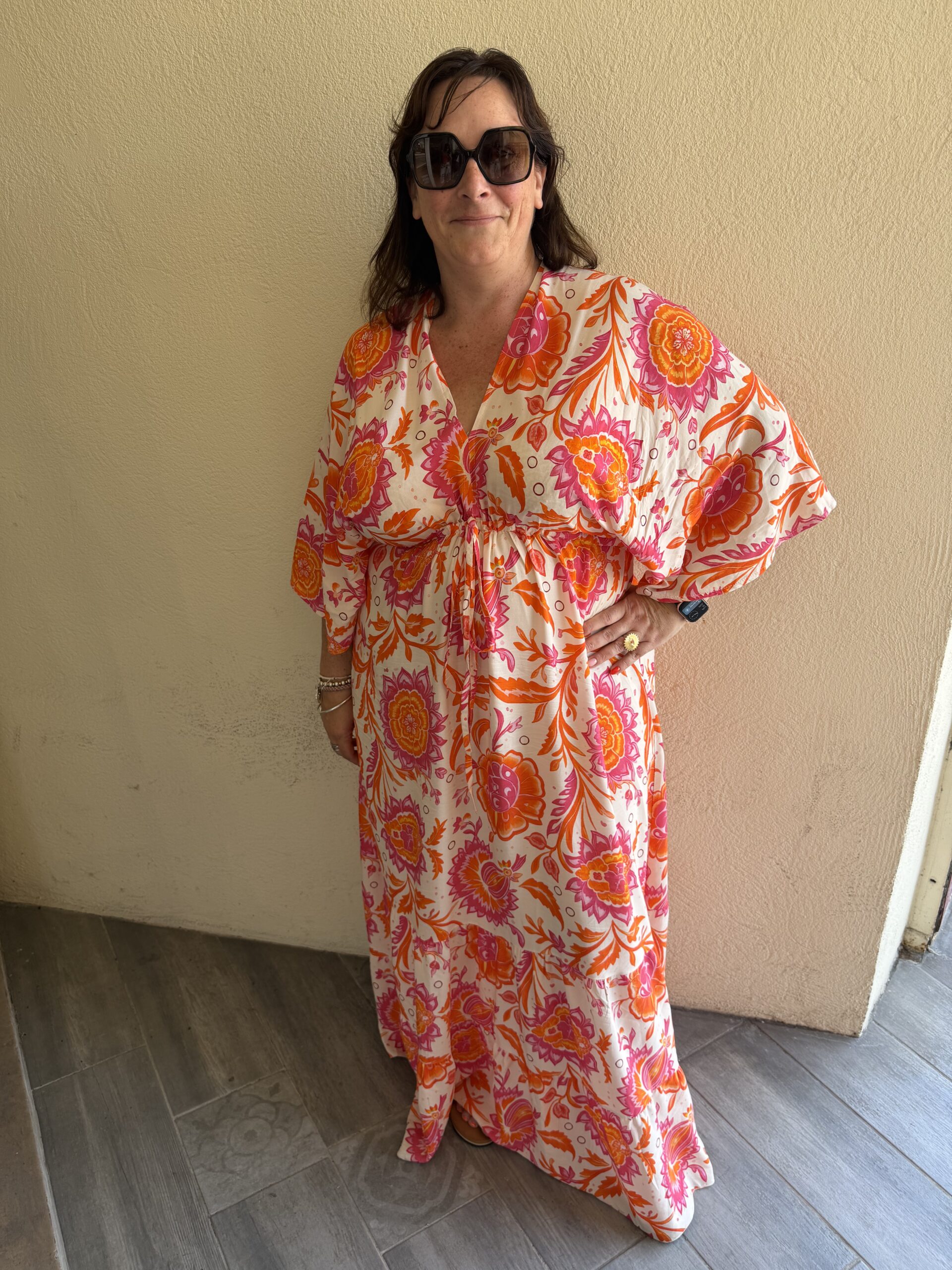 Robe Sandra blanche fleurs rose et orange