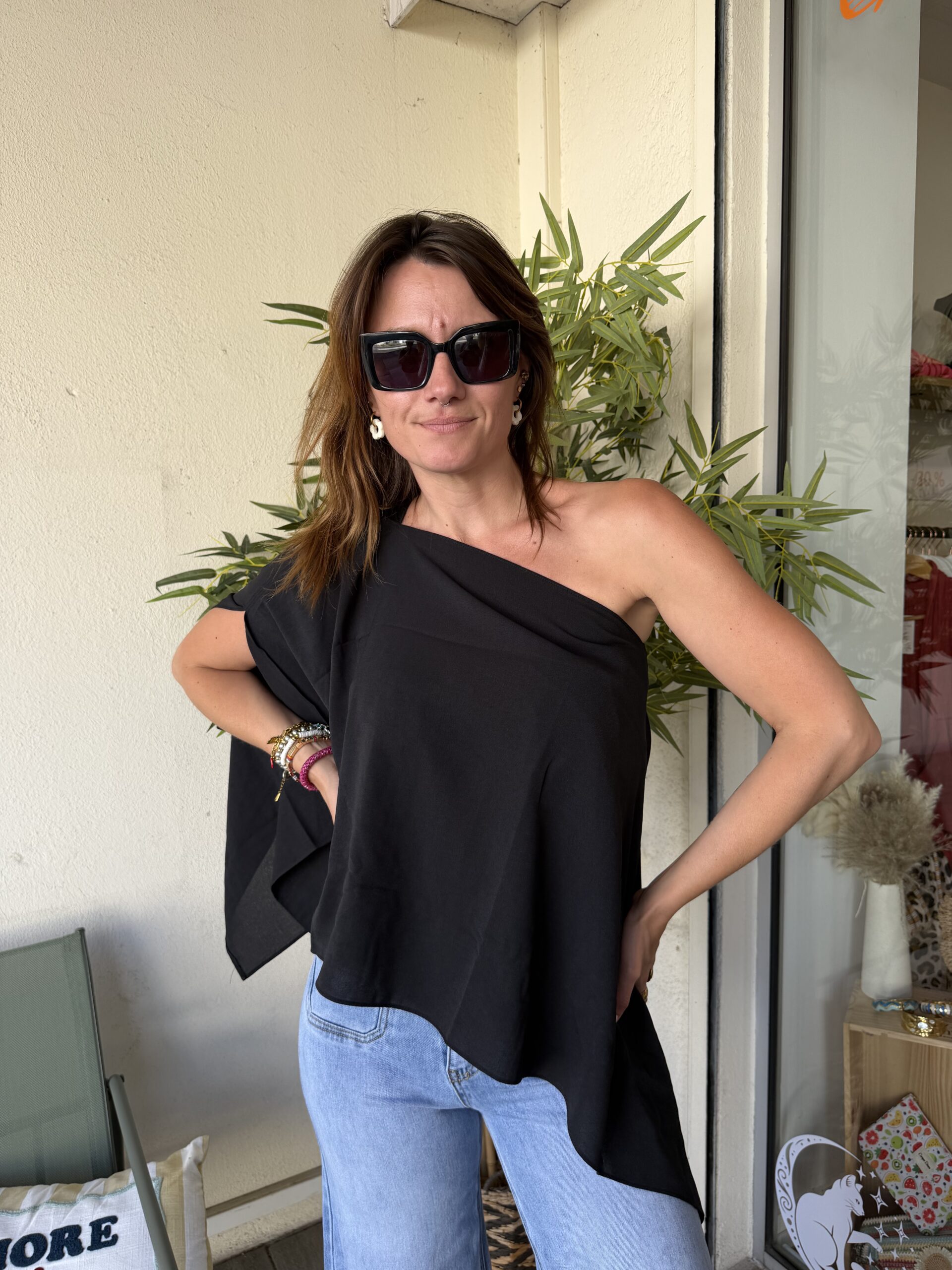 Top Capri noir – Image 3