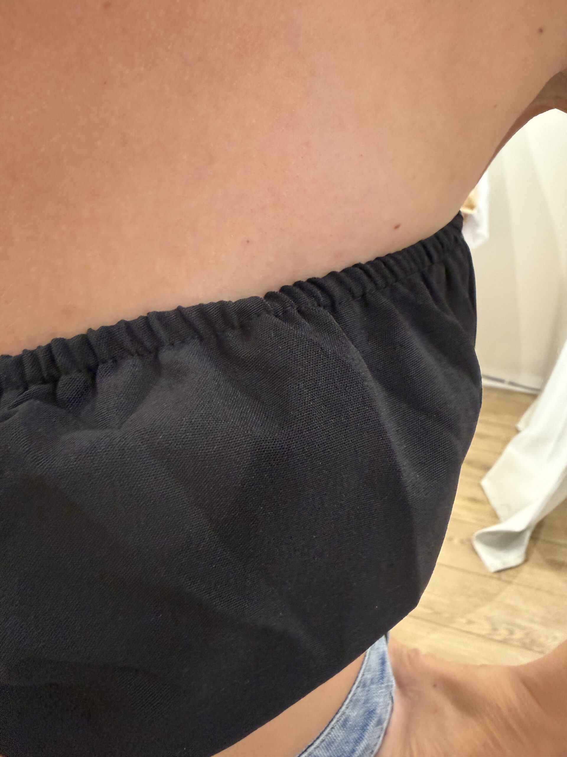 Top Capri noir – Image 8